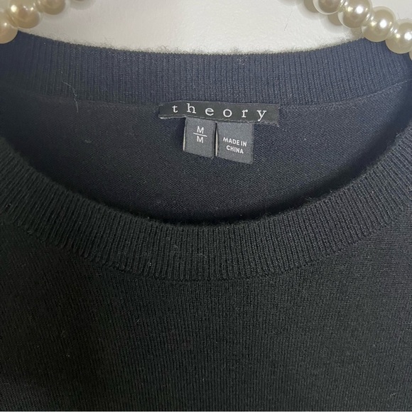 Theory Cashmere Blend Crew Neck Pull Over Sweater | Size Medium| - Picture 4 of 4